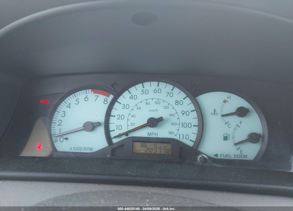 2003 TOYOTA COROLLA LE VIN: 1NXBR38E73Z133704