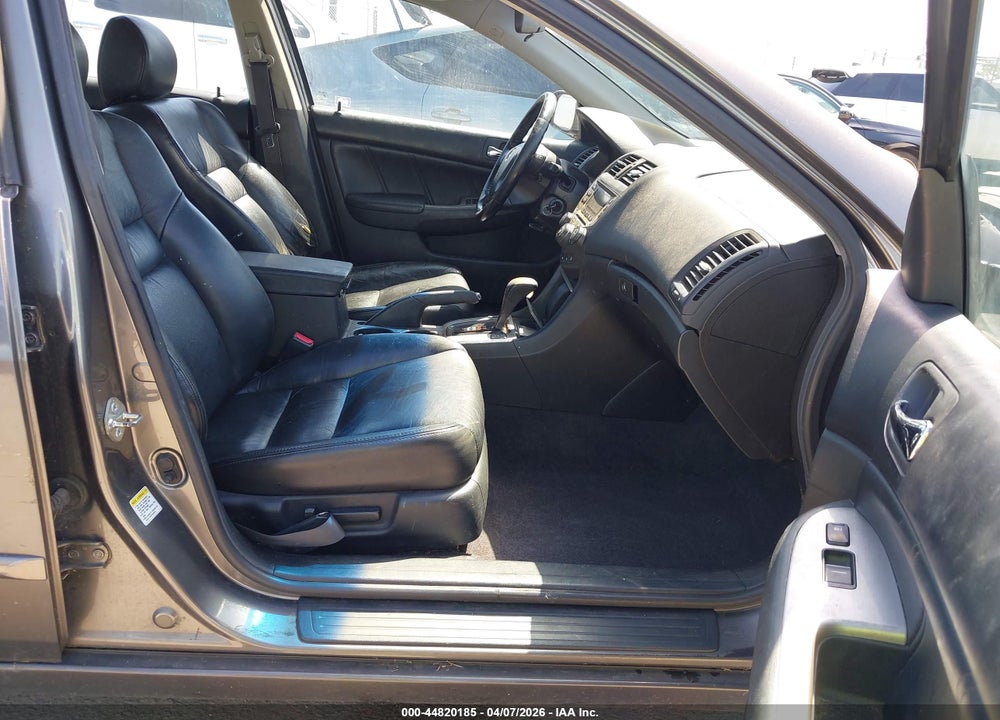 2006 HONDA ACCORD 3.0 EX VIN: 1HGCM66536A028628