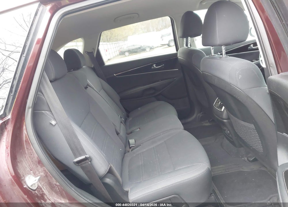 2019 KIA SORENTO 2.4L LX VIN: 5XYPGDA3XKG590988