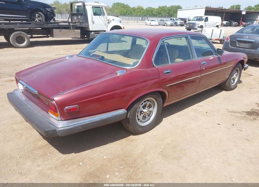 1985 JAGUAR XJ6 VIN: SAJAV1348FC393121