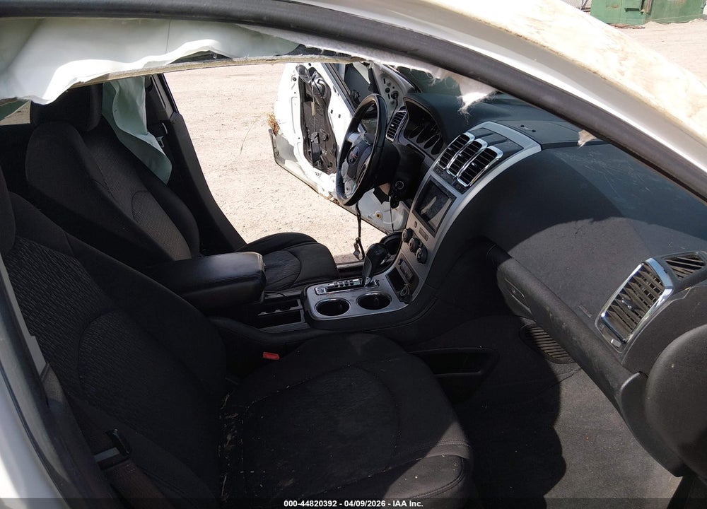 2011 GMC ACADIA SLE VIN: 1GKKVPED8BJ132715