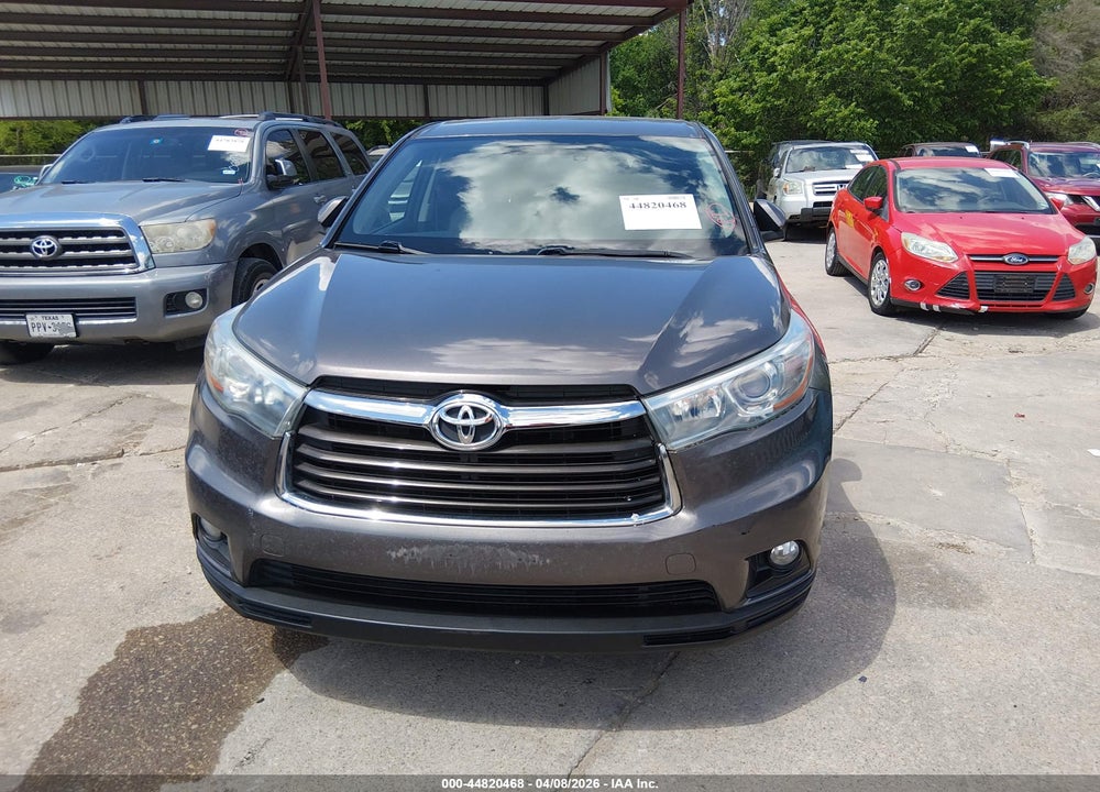 2015 TOYOTA HIGHLANDER LE/LE PLUS VIN: 5TDZKRFH5FS068075