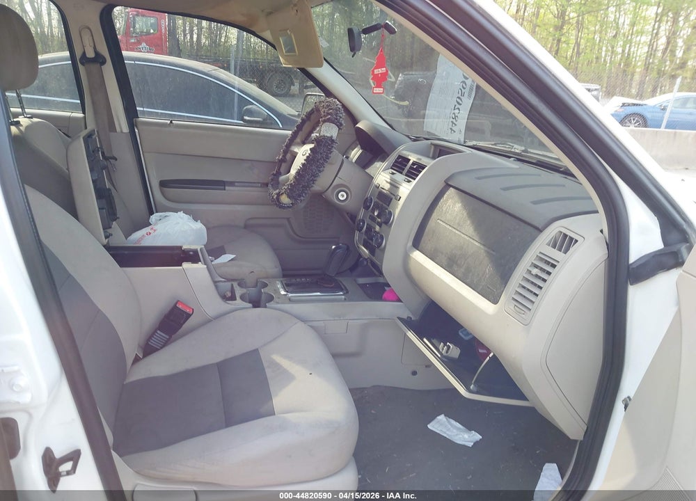 2008 FORD ESCAPE XLT VIN: 1FMCU03Z58KC38496