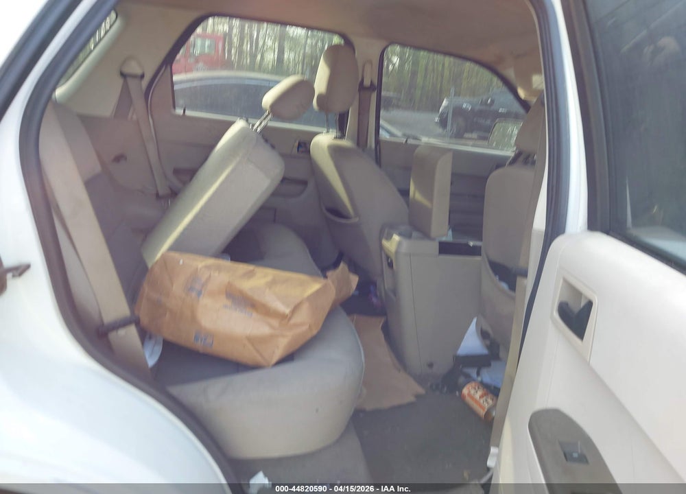 2008 FORD ESCAPE XLT VIN: 1FMCU03Z58KC38496