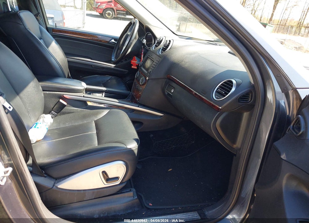 2010 MERCEDES-BENZ GL 450 4MATIC VIN: 4JGBF7BE6AA579043