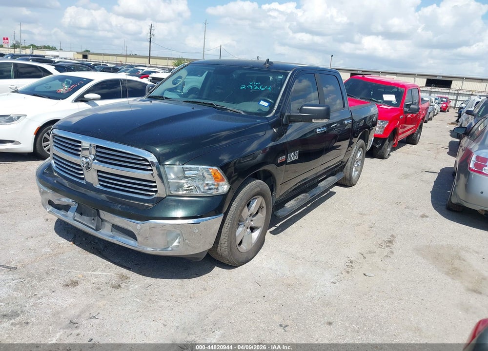 2016 RAM 1500 LONE STAR VIN: 3C6RR6LT7GG292264