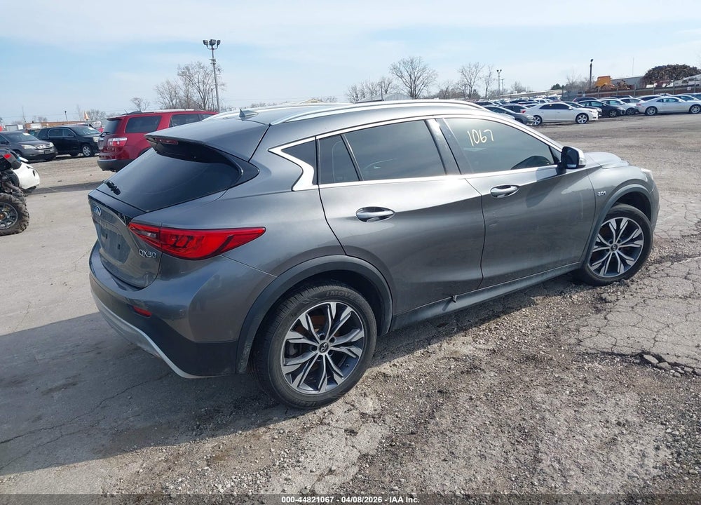 2017 INFINITI QX30 PREMIUM VIN: SJKCH5CR4HA025497