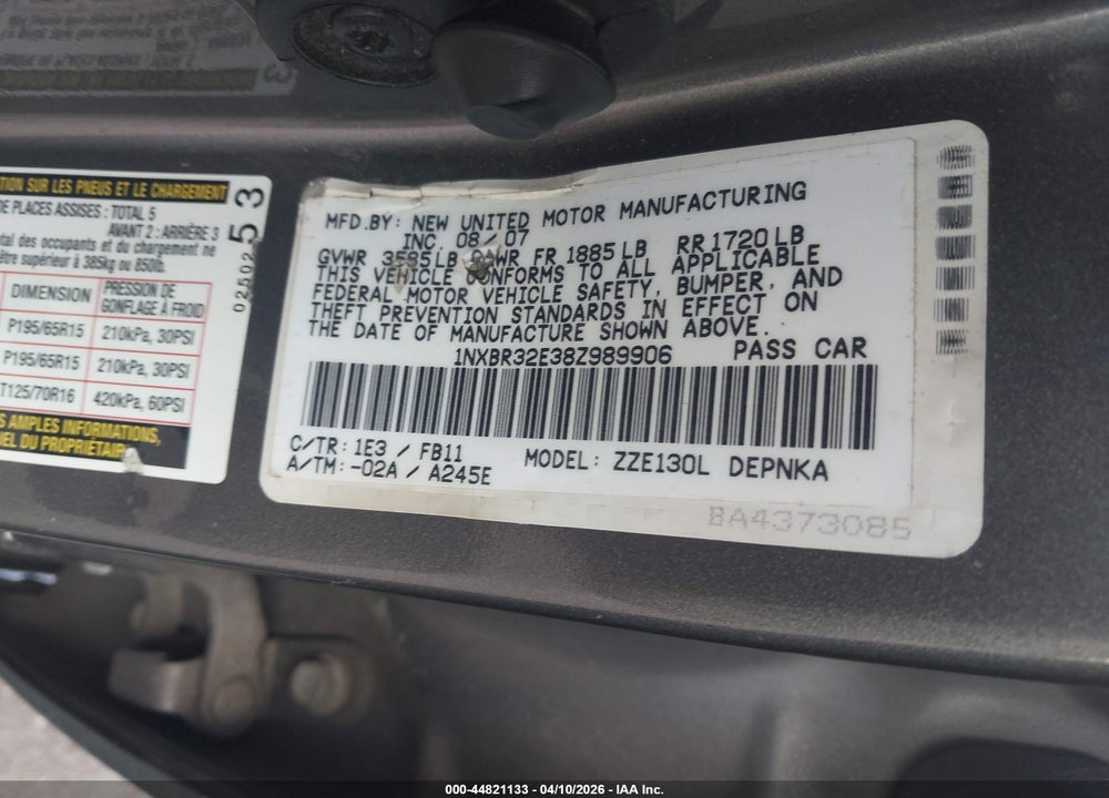 2008 TOYOTA COROLLA LE VIN: 1NXBR32E38Z989906