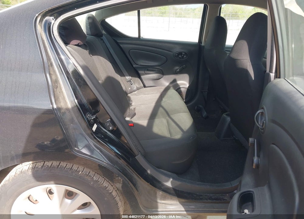 2016 NISSAN VERSA 1.6 S VIN: 3N1CN7AP2GL892545