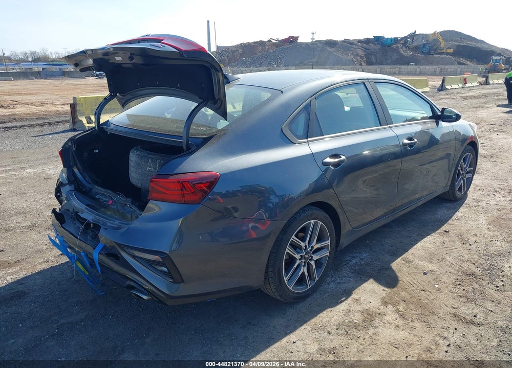 2019 KIA FORTE S VIN: 3KPF34AD0KE026179