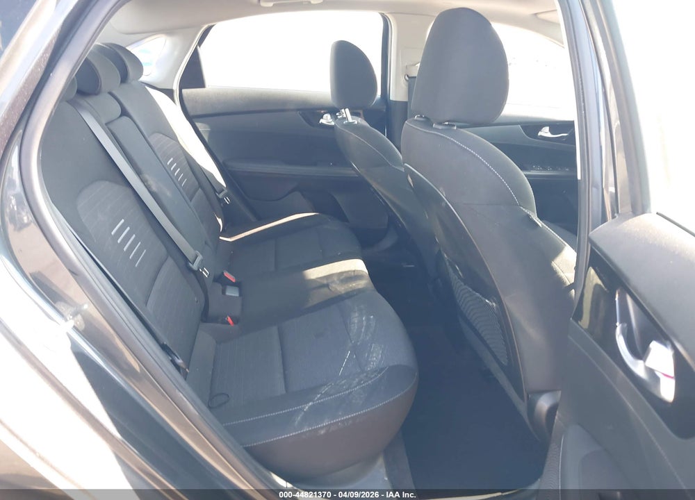 2019 KIA FORTE S VIN: 3KPF34AD0KE026179
