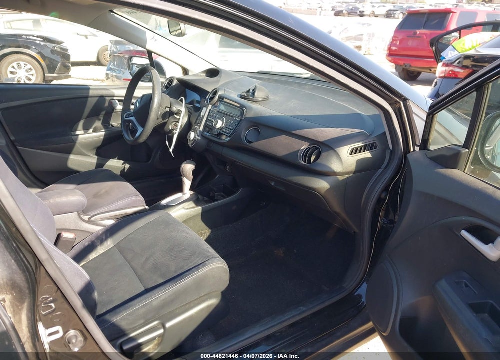 2013 HONDA INSIGHT LX VIN: JHMZE2H56DS006818