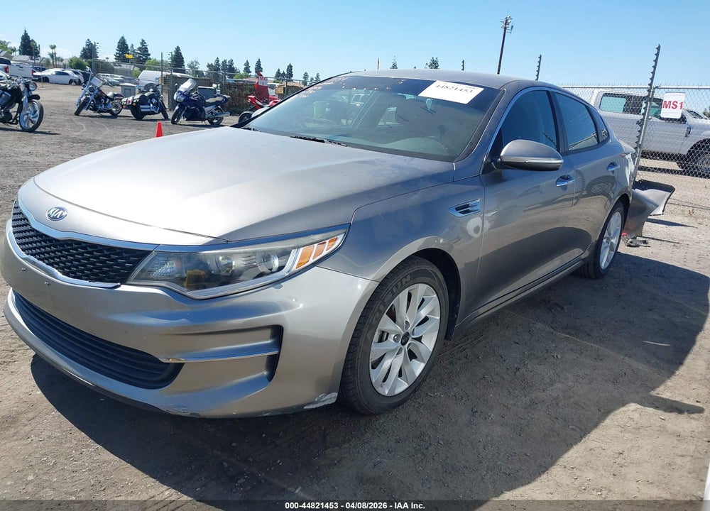 2017 KIA OPTIMA LX VIN: 5XXGT4L32HG165058