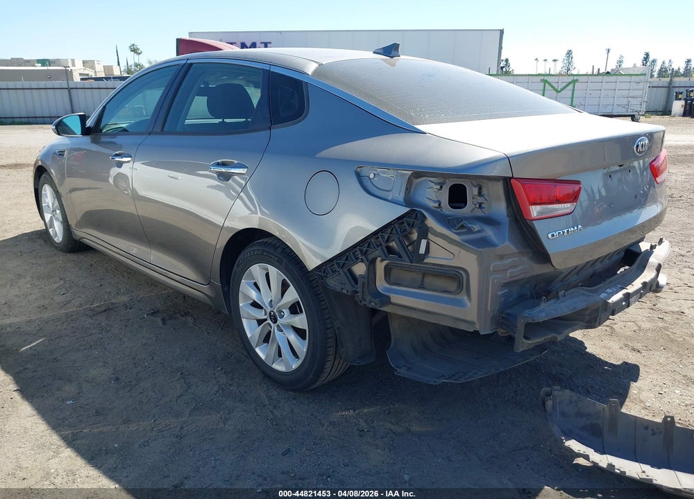 2017 KIA OPTIMA LX VIN: 5XXGT4L32HG165058