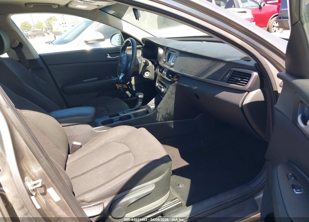 2017 KIA OPTIMA LX VIN: 5XXGT4L32HG165058