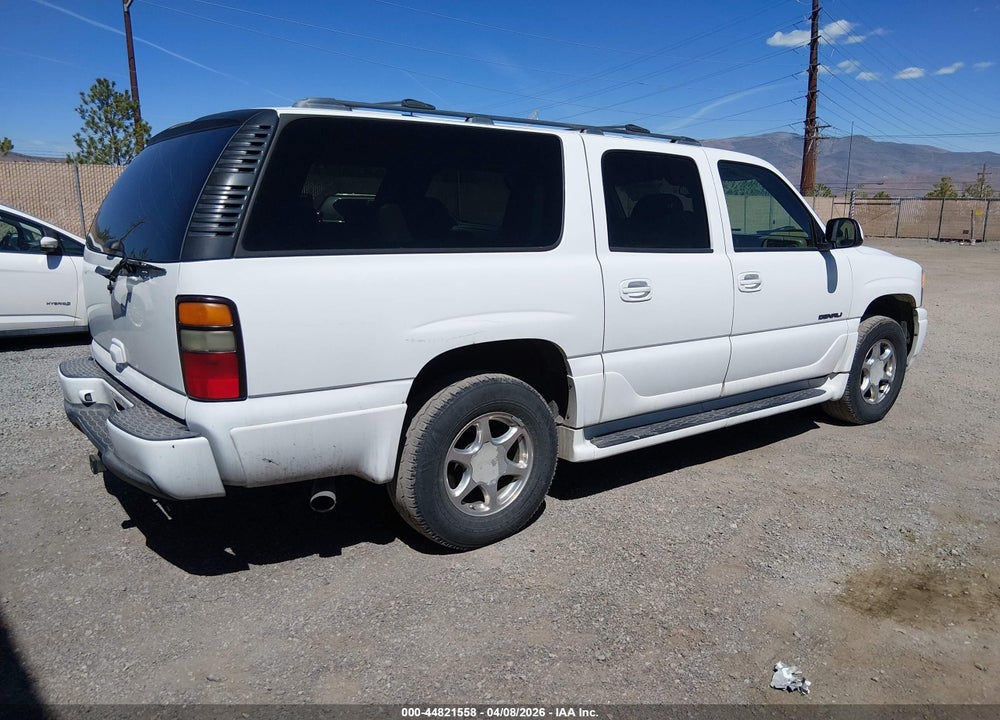 2005 GMC YUKON XL 1500 DENALI VIN: 1GKFK66U35J260660