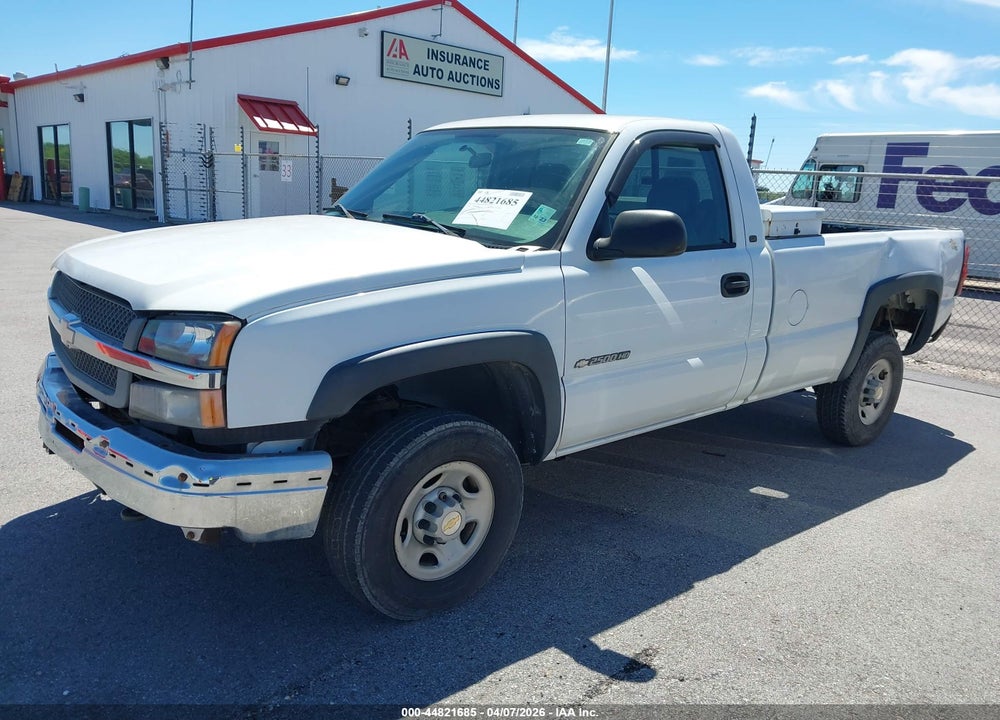 2004 CHEVROLET SILVERADO 2500HD WORK TRUCK VIN: 1GCHC24U34E171806