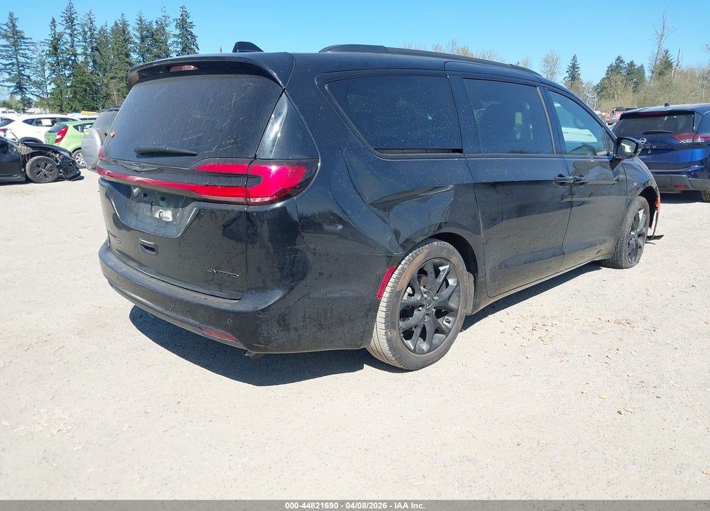 2025 CHRYSLER PACIFICA LIMITED VIN: 2C4RC1GG5SR509131