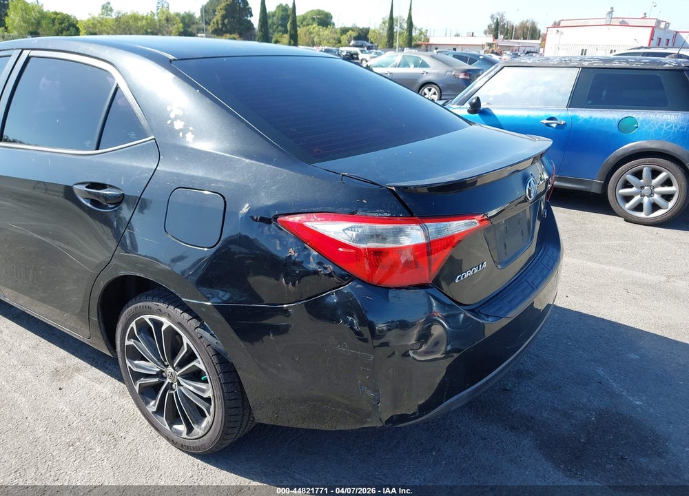 2015 TOYOTA COROLLA S PLUS VIN: 5YFBURHE1FP257958