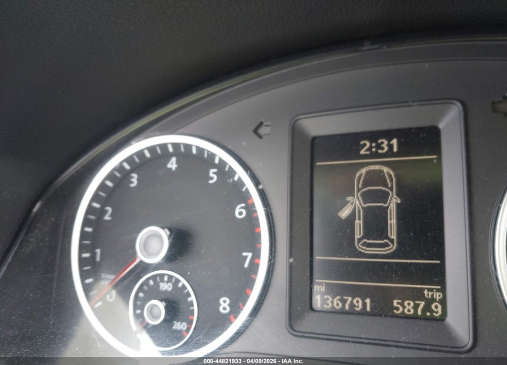 2013 VOLKSWAGEN TIGUAN S VIN: WVGBV7AX7DW551863