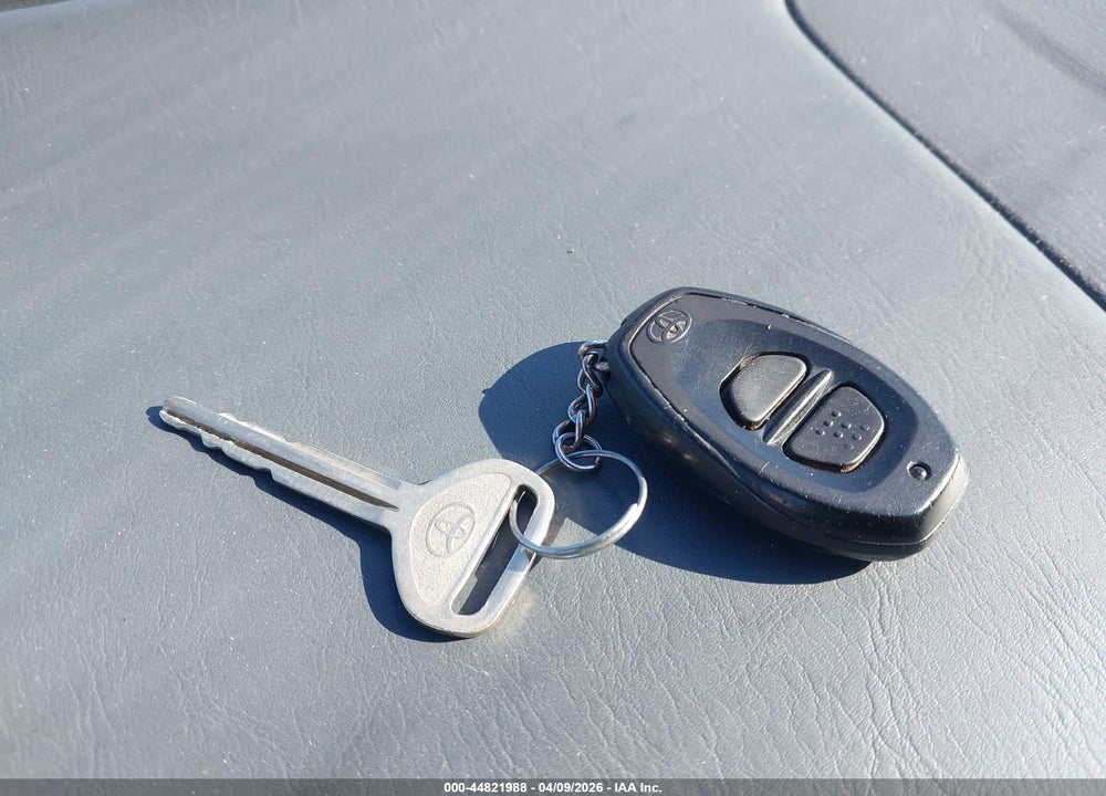 1997 TOYOTA CAMRY LE VIN: 4T1BG22K2VU146958