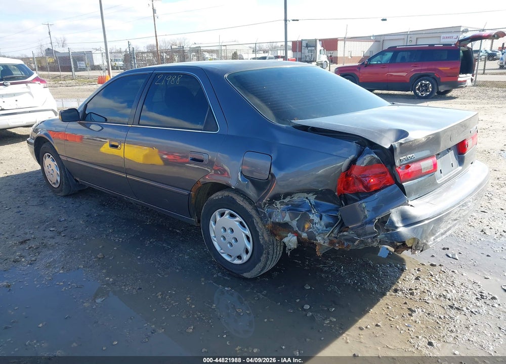 1997 TOYOTA CAMRY LE VIN: 4T1BG22K2VU146958