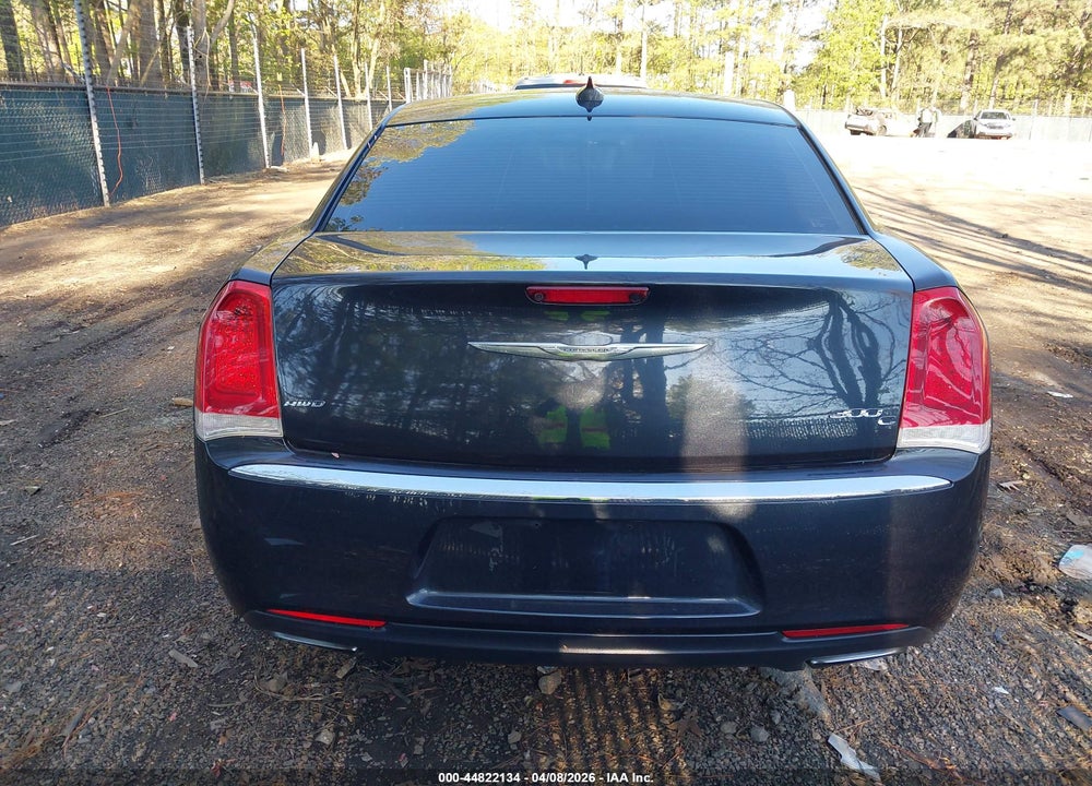 2016 CHRYSLER 300C AWD VIN: 2C3CCAKG1GH191099