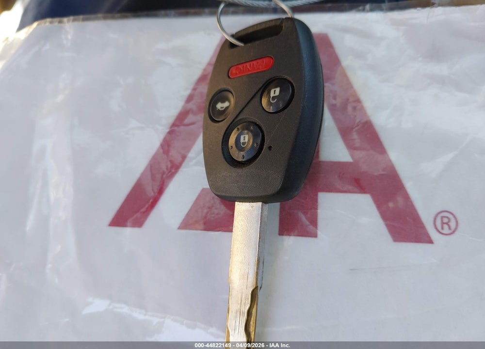 2008 HONDA ACCORD 2.4 LX VIN: 1HGCP26338A018215
