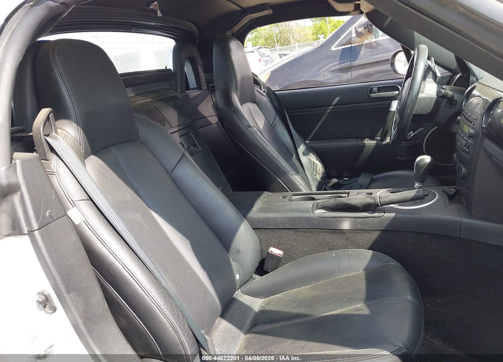 2007 MAZDA MX-5 GRAND TOURING VIN: JM1NC26F270131977