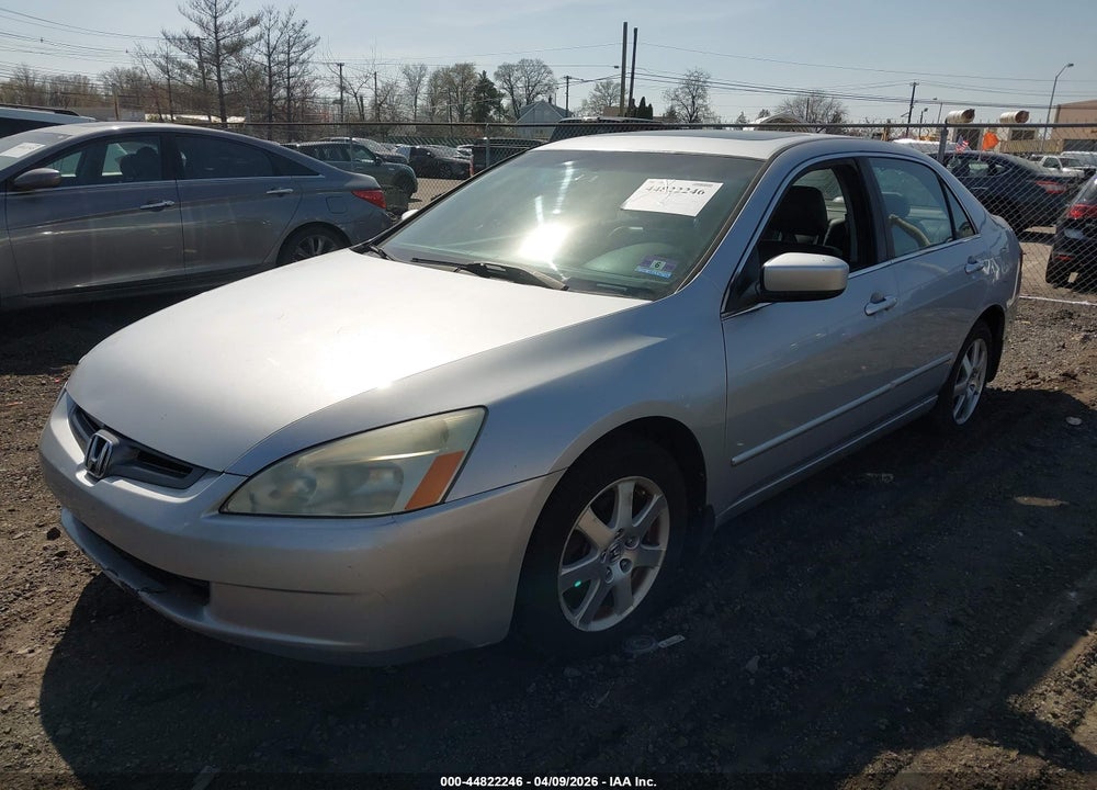 2005 HONDA ACCORD 3.0 EX VIN: 1HGCM66565A043882
