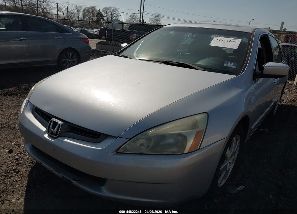 2005 HONDA ACCORD 3.0 EX VIN: 1HGCM66565A043882