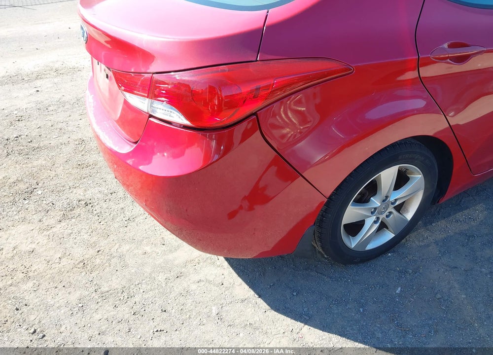 2013 HYUNDAI ELANTRA GLS VIN: KMHDH4AE5DU938016