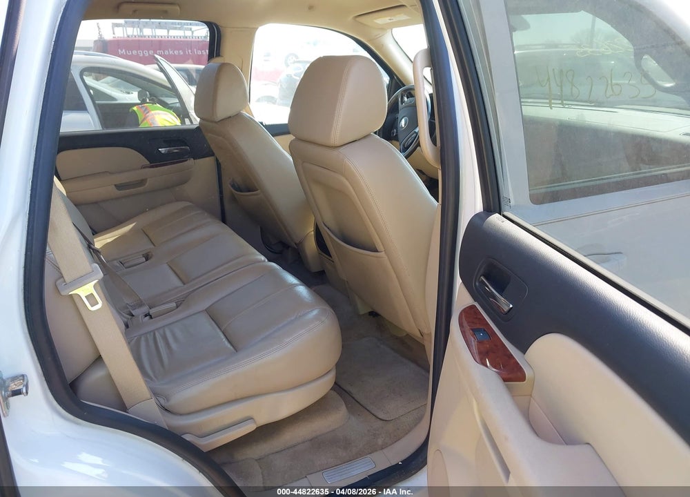 2008 CHEVROLET TAHOE LT VIN: 1GNFC13098J119259