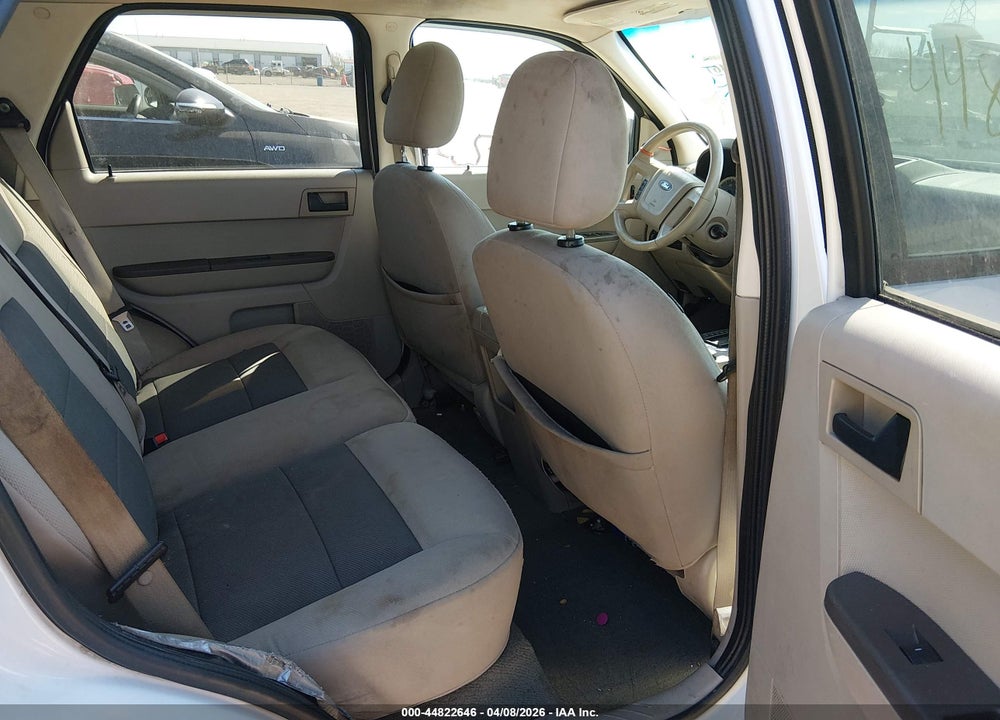 2008 FORD ESCAPE XLT VIN: 1FMCU93198KC24938