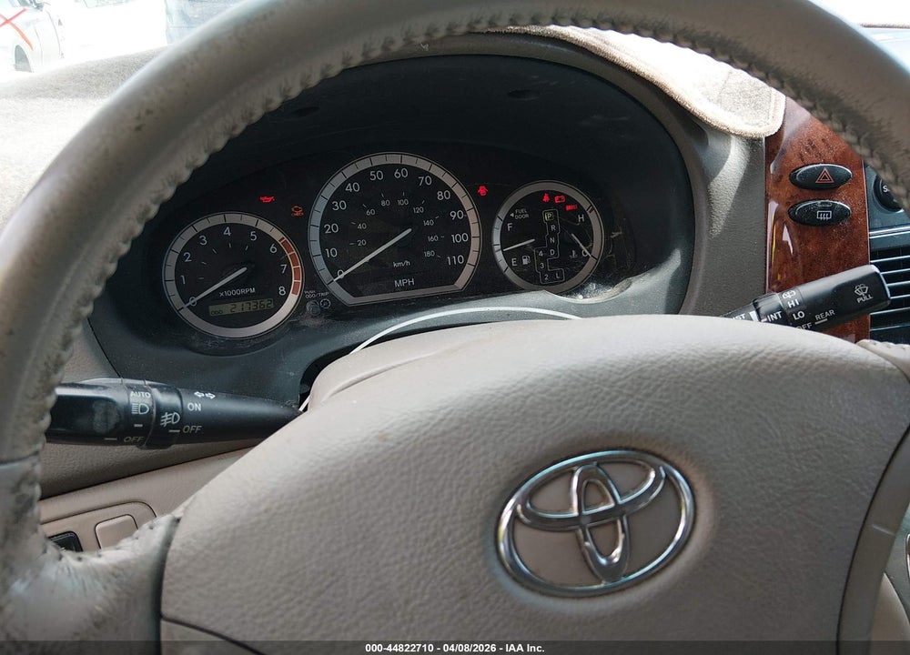 2005 TOYOTA SIENNA XLE VIN: 5TDZA22C45S240910