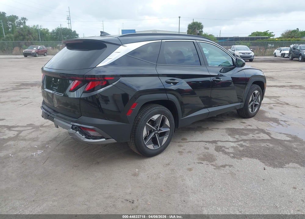 2026 HYUNDAI TUCSON SEL VIN: 5NMJB3DE9TH648060