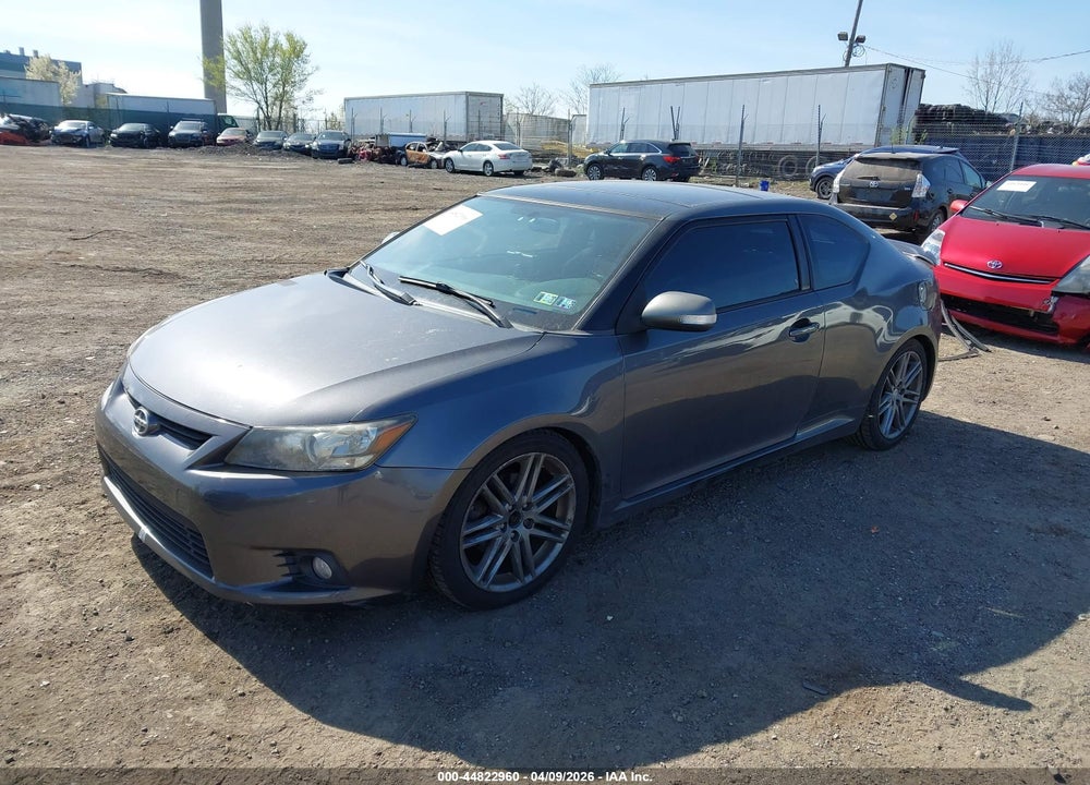 2011 SCION TC VIN: JTKJF5C73B3015403
