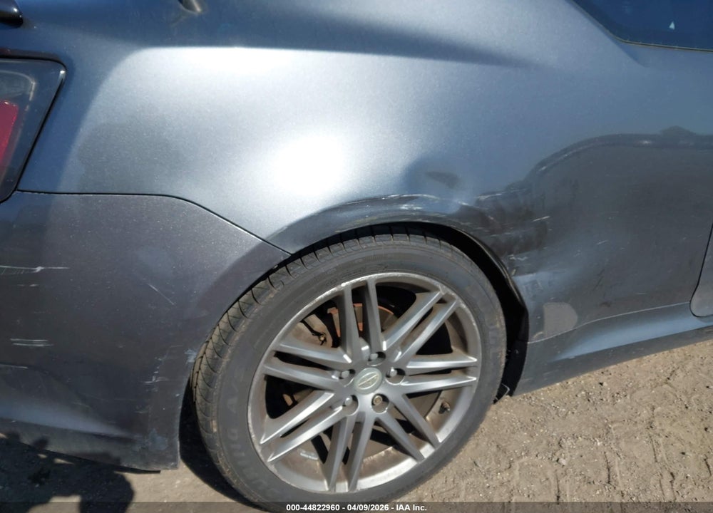 2011 SCION TC VIN: JTKJF5C73B3015403