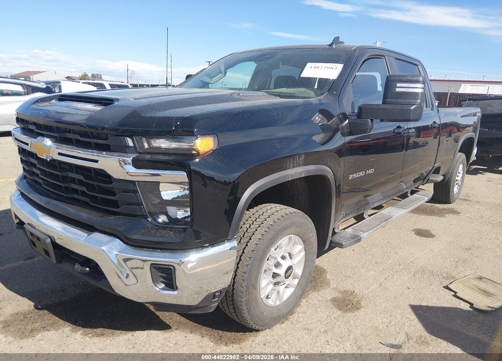 2026 CHEVROLET SILVERADO 2500HD , LONG BED, LT, 4WD VIN: 1GC1KNEY0TF199935
