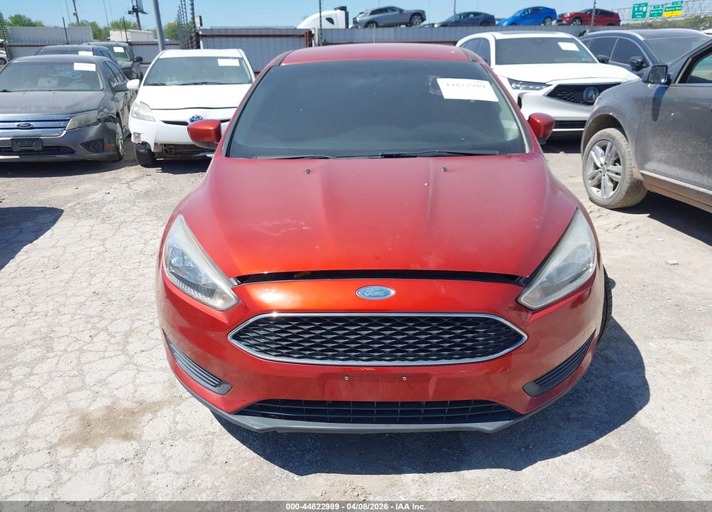 2018 FORD FOCUS SE VIN: 1FADP3K20JL240295