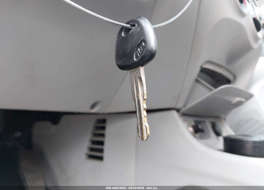 2009 HYUNDAI ACCENT GLS VIN: KMHCM46C39U314592