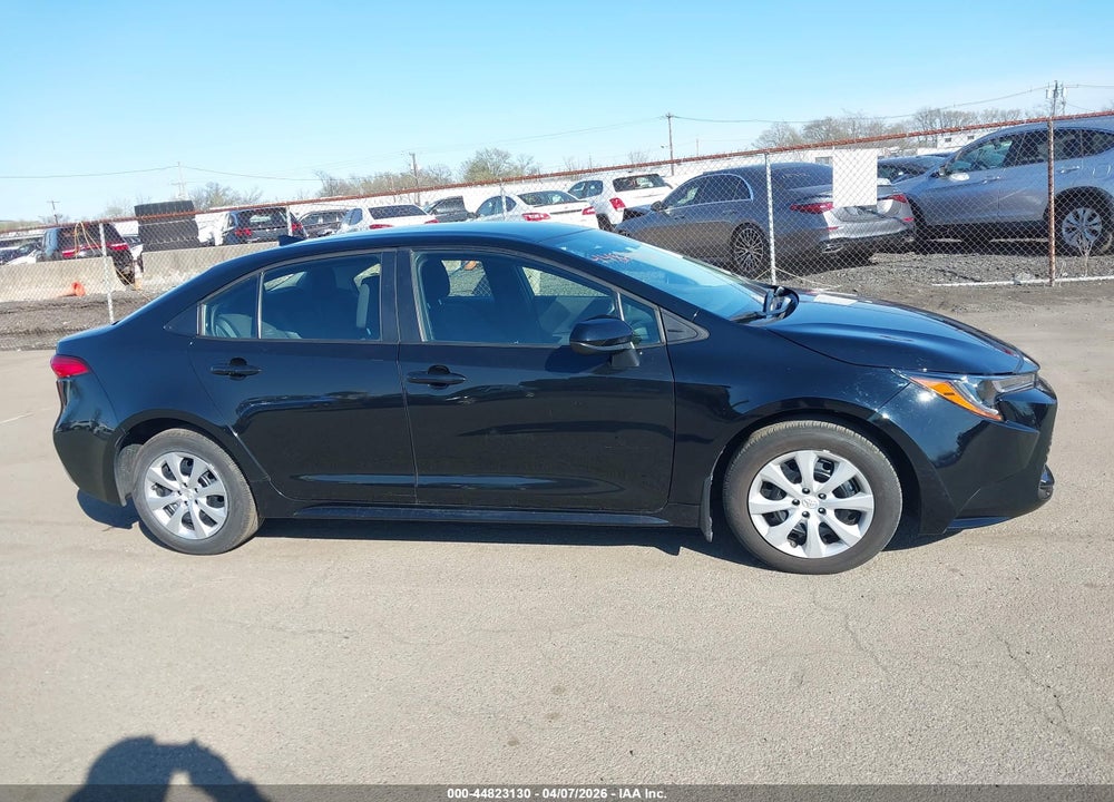 2024 TOYOTA COROLLA LE VIN: 5YFB4MDE0RP199533