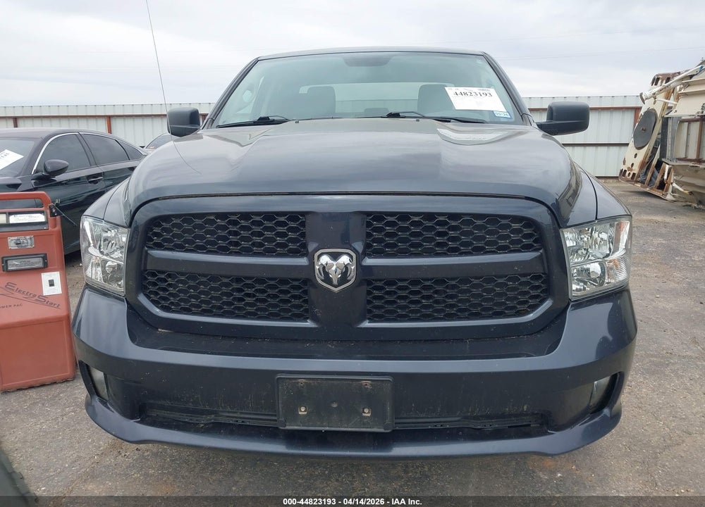 2019 RAM 1500 CLASSIC EXPRESS  4X4 6'4 BOX VIN: 1C6RR7FG6KS621574
