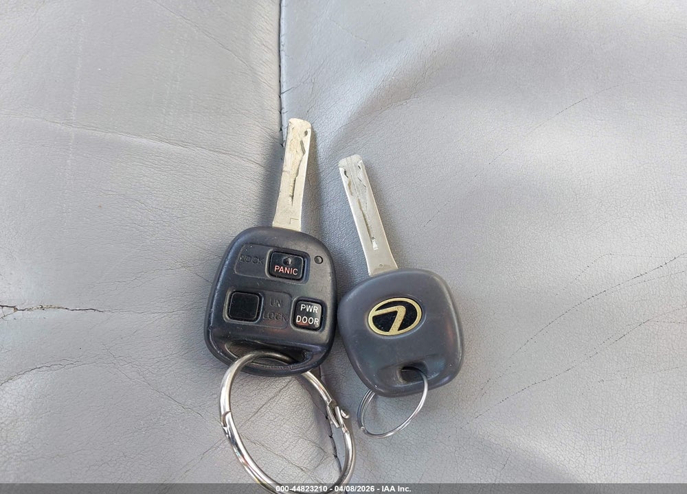 2007 LEXUS RX 350 VIN: 2T2HK31U67C035346