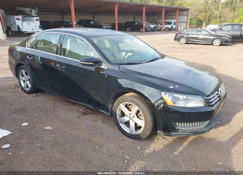 2012 VOLKSWAGEN PASSAT 2.0L TDI SE VIN: 1VWBN7A34CC067079