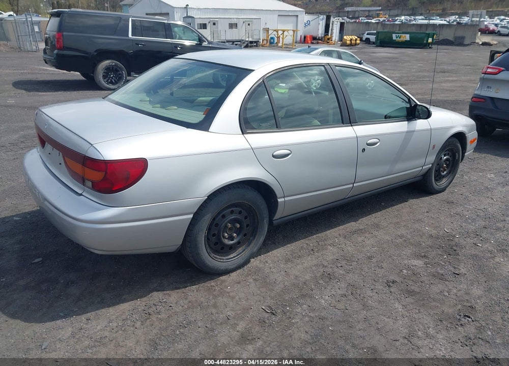 2002 SATURN S-SERIES SL2 VIN: 1G8ZK52742Z207198