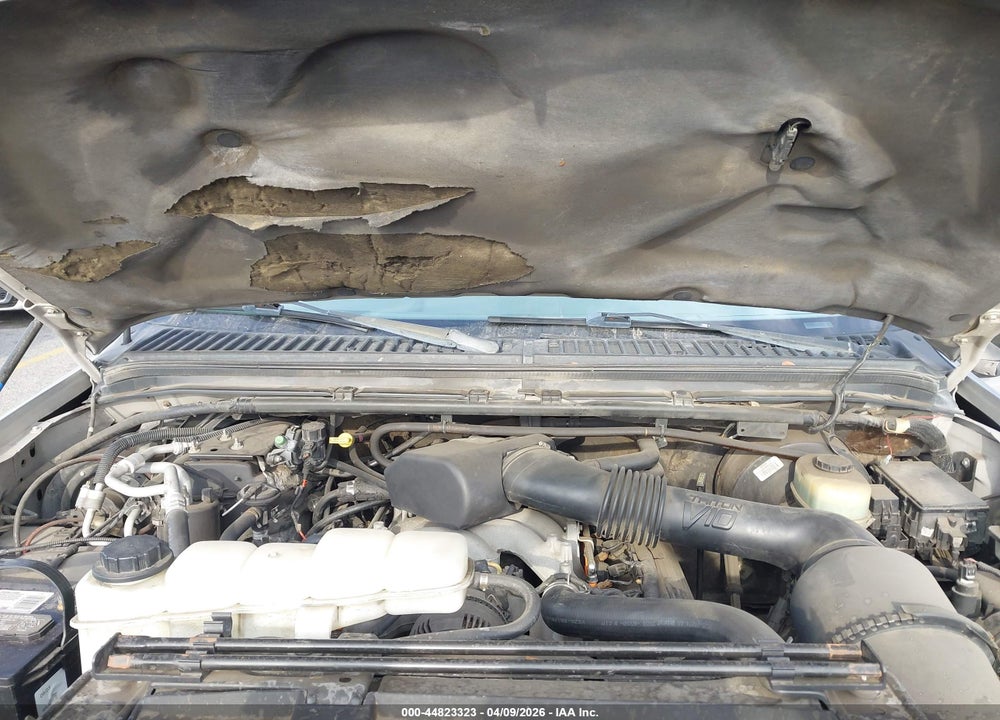2001 FORD EXCURSION XLT VIN: 1FMNU40S51EB75556