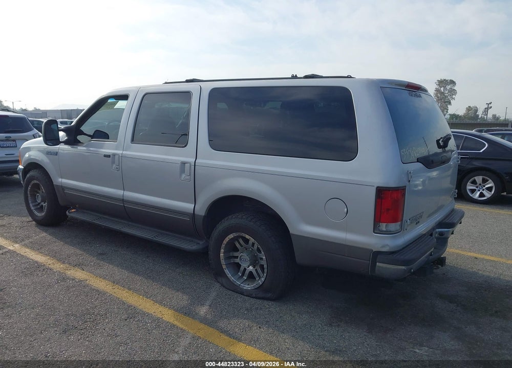 2001 FORD EXCURSION XLT VIN: 1FMNU40S51EB75556