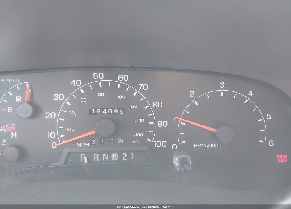 2001 FORD EXCURSION XLT VIN: 1FMNU40S51EB75556