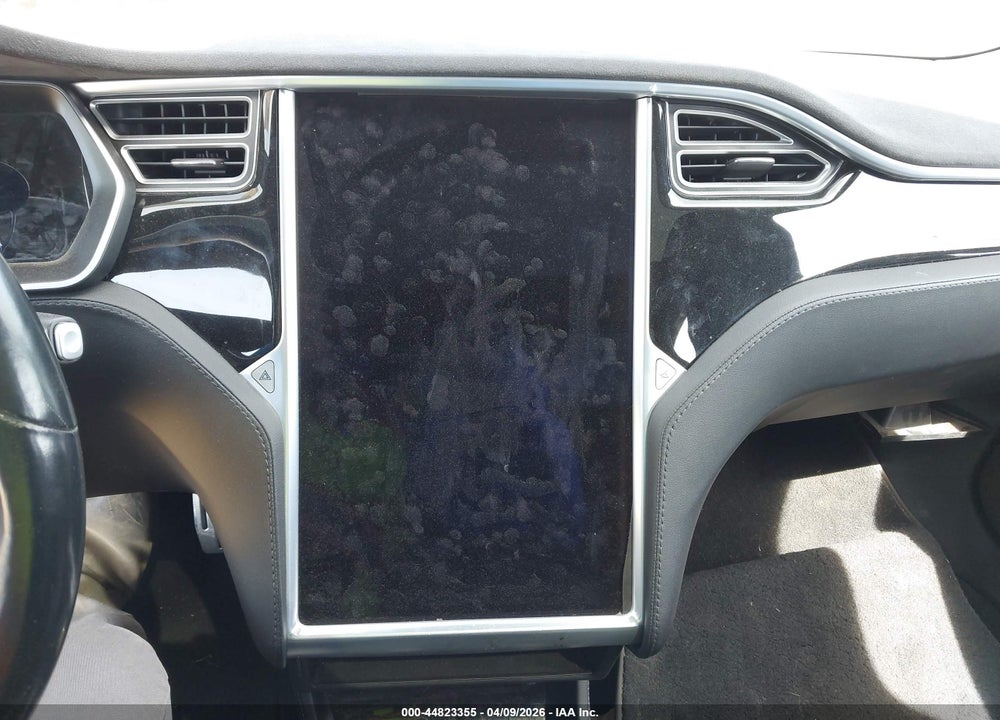 2014 TESLA MODEL S P85D VIN: 5YJSA1H21EFP65048